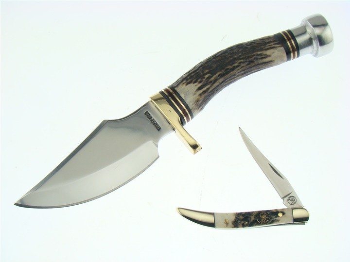 Cutlery Corner Show Special (by Trophy Stag)