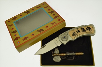 Indian Knife  Signature