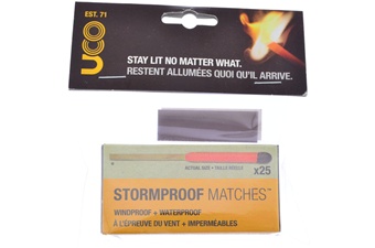 25 Pack Waterproof Matches