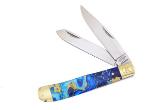 4.25" Resin Blue Lagoon Trapper