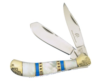 3.375" Mother Of Pearl/Turquoise Saddlehorn