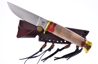 9.25" Walnut Bowie w/Sheath